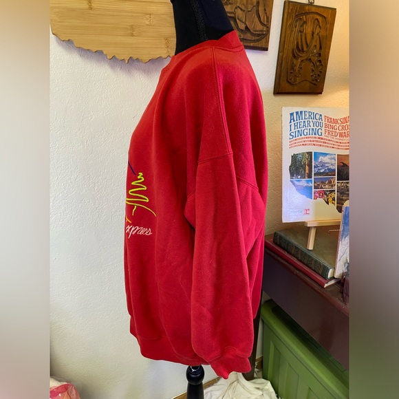 Vintage 90s Jeans By Express Sport D’Hiver Winter Embroidered XS Red Sweatshirt - Picture 6 of 15